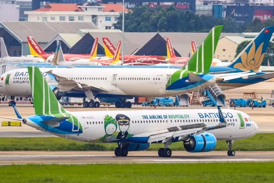 Hàng không Việt Nam phấn đấu tăng trưởng '2 con số'