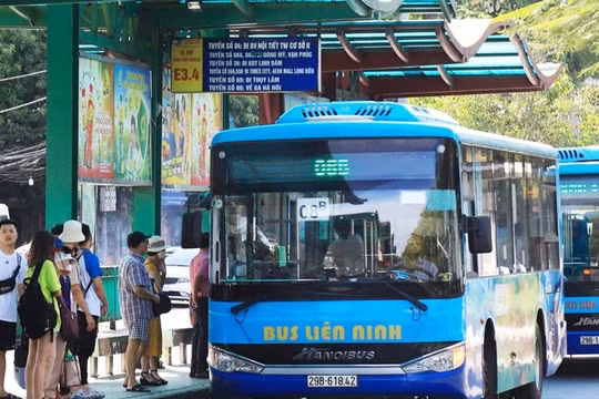 Hà Nội: Điều chỉnh hoạt động nhiều tuyến xe buýt khi thí điểm Vùng phát thải thấp