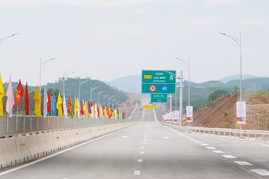 Hình ảnh cao tốc Bùng - Vạn Ninh. Ảnh: TL.