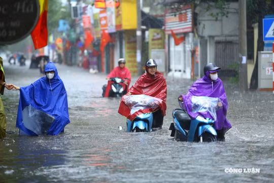 Mưa lớn khiến nhiều nơi xảy ra ngập lụt (ảnh minh hoạ).