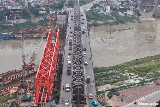 Xử lý dứt điểm mặt bằng để thi công dự án nâng cấp tuyến vận tải thủy sông Đuống