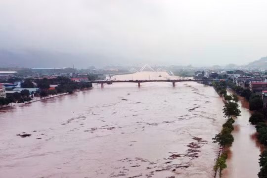 Cảnh báo lũ trên nhiều sông ở Đông Bắc Bộ.