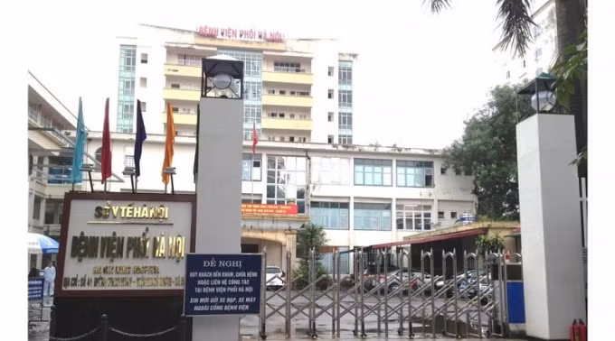 Hiện nay bệnh viện Phổi Hà Nội đang xin ý kiện được phong tỏa để phòng, chống dịch (ảnh nguồn internet).