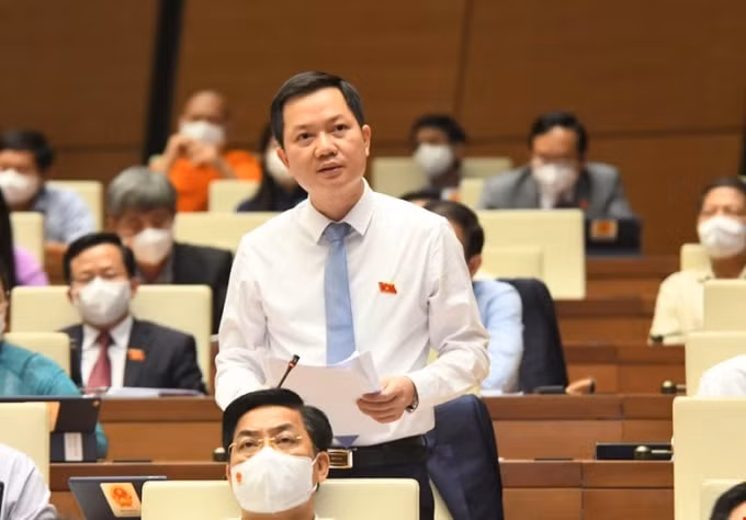Đại biểu Quốc hội Trịnh Xuân An (đoàn Đồng Nai) phát biểu tại phiên thảo luận sáng nay của Quốc hội.