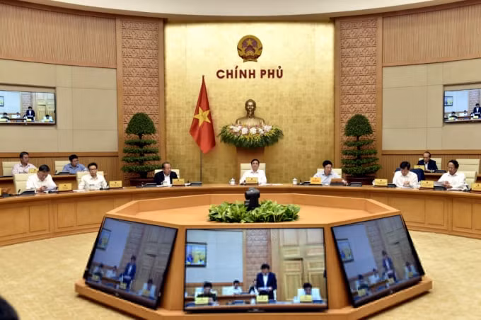 Thủ tướng Phạm Minh Chính trình Quốc hội xem xét, quyết định cơ cấu số lượng 27 thành viên Chính phủ.