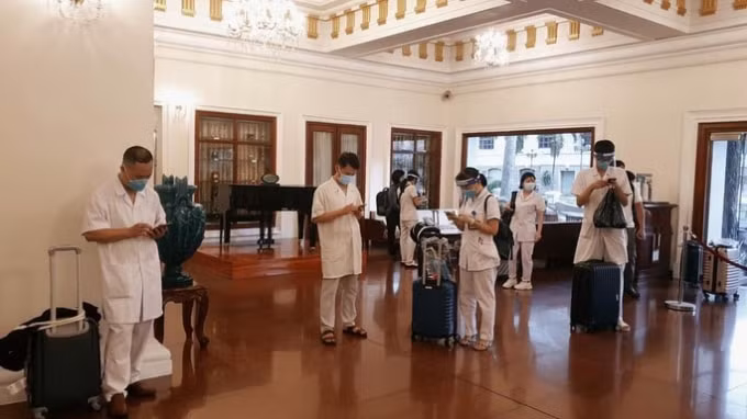 Một khách sạn trong hệ thống Saigontourist Group làm nơi ở cho đội ngũ y bác sĩ tham gia phòng chống dịch