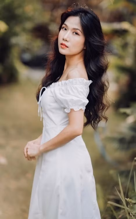 Diễn viên Thùy Dương vào vai Vy keo kiệt.