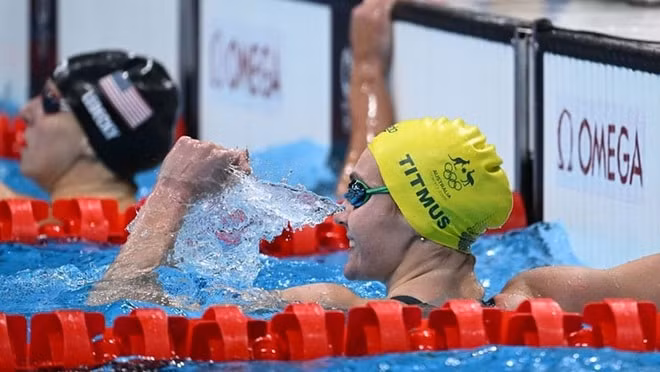 Kình ngư Ariarne Titmus giành tấm HCV thứ hai trên đường đua xanh ở Olympic Tokyo 2020. Ảnh: internet