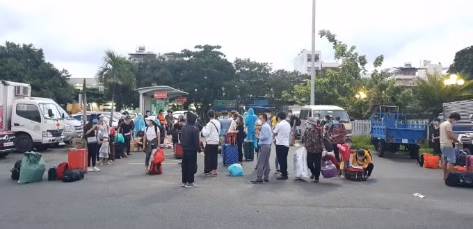 Đoàn xuất phát từ Ga Sài Gòn lúc 20h45’ ngày 24/7 và dự kiến đến Ga Yên Trung lúc 5h sáng ngày 26/7