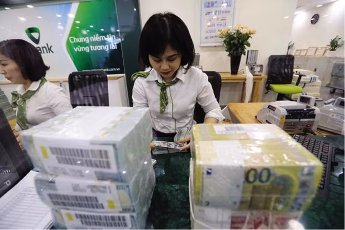 NHNN vừa chấp thuận việc tăng hạn mức tăng trưởng tín dụng năm 2021 cho một số ngân hàng.
