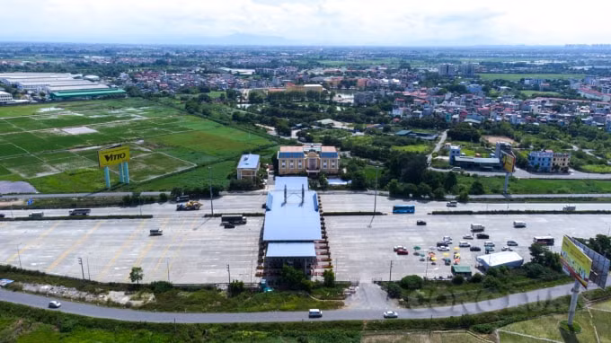 Giao thông thông thoáng tại chốt trạm thu phí cao tốc Pháp Vân-Cầu Giẽ.
