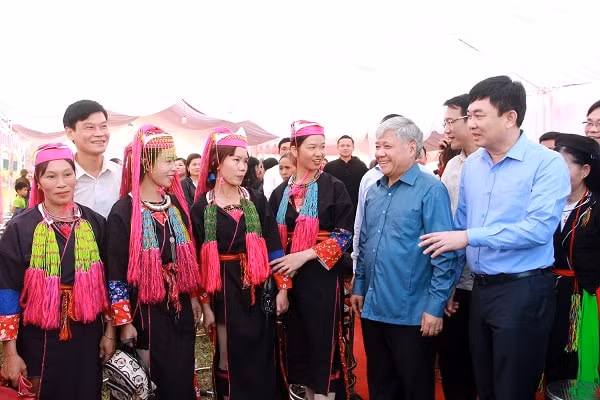 Hưởng ứng và tuyên truyền Giải báo chí “Vì sự nghiệp đại đoàn kết toàn dân tộc” lần thứ XV. Ảnh minh họa