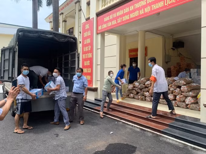 “Ai có tiền góp tiền, ai có hiện vật góp hiện vật, ai có ý tưởng góp ý tưởng”