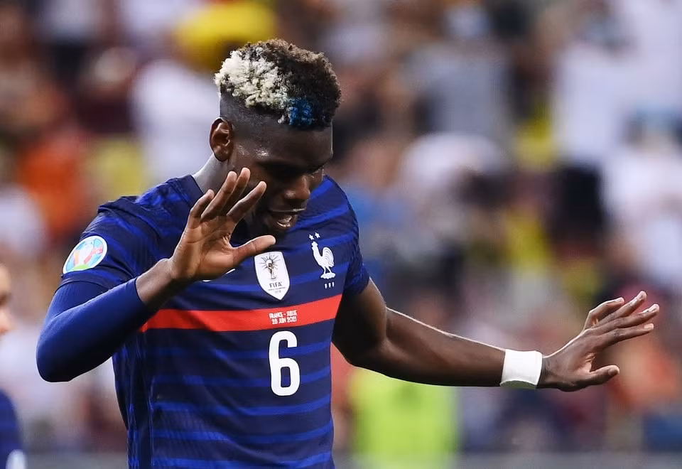 Paris Saint-Germain muốn có sự phục vụ của tiền vệ Pogba. Ảnh: Reuters