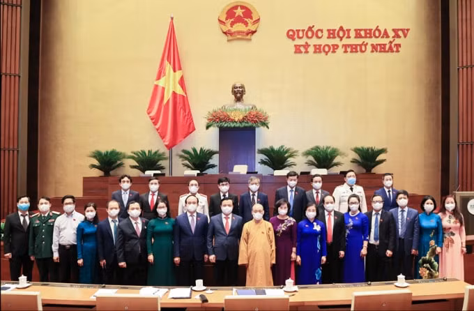 quoc hoi nam 2021 trach nhiem tri tue doi moi quyet liet hanh dong vi nhan dan hinh 2