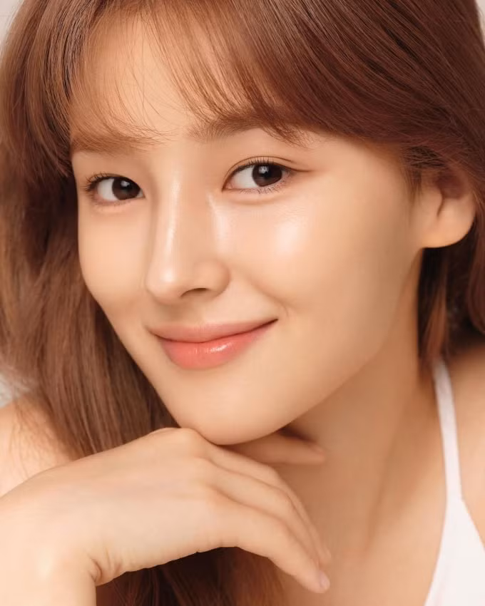 top 10 guong mat nu dep nhat the gioi nam 2021 lisa blackpink dan dau danh sach hinh 5