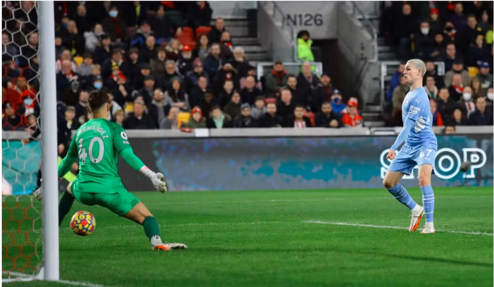 man city de bep brentford o vong 20 ngoai hang anh 2020 21 hinh 3