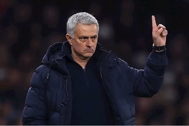 HLV Mourinho hé lộ về tham vọng của Tottenham. Ảnh: TL