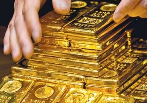 Giá vàng trong nước cao hơn vàng thế giới gần 3,7 triệu đồng/lượng. Ảnh minh họa.