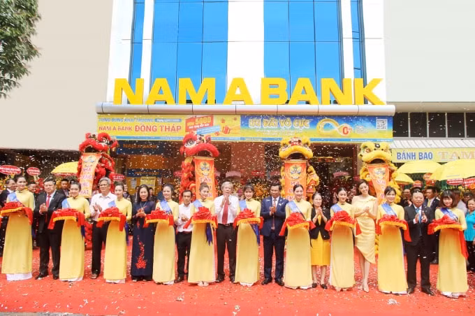 Nam A Bank Đồng Tháp cung cấp đa dạng các sản phẩm, dịch vụ tài chính tiện ích cho khách hàng địa phương và các vùng lân cận.