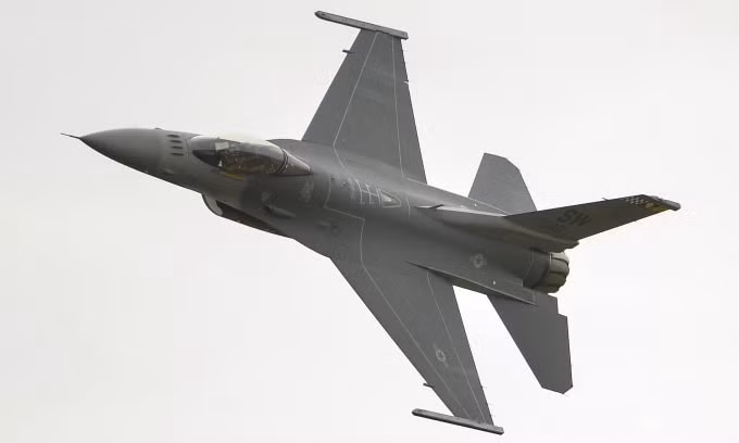 Chiếc F-16C của không quân Mỹ gặp nạn tại New Mexico. Ảnh: GI