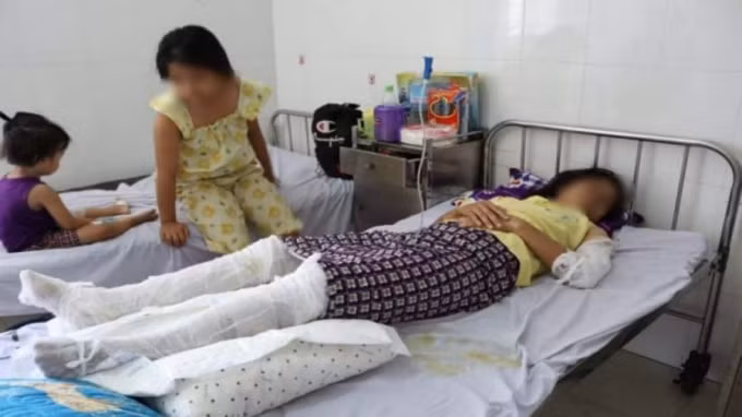 Chồng phóng hỏa đốt phòng ngủ khi vợ con đang ngủ. Ảnh: TL.