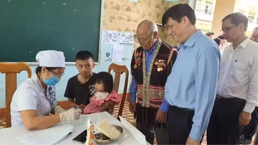 Bổ sung thêm 300.000 liều vắc-xin ngừa bạch hầu cho Tây Nguyên. Ảnh: TL.