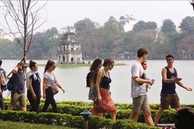 Việt Nam đang có nhiều giải pháp để kiểm soát tốt dịch bệnh Covid-19. Ảnh minh họa.