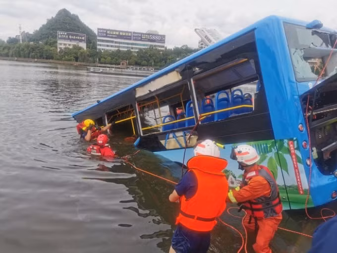 Vụ tai nạn thương tâm khiến nhiều thí sinh mãi mãi không thể thi đại học. Ảnh: TL