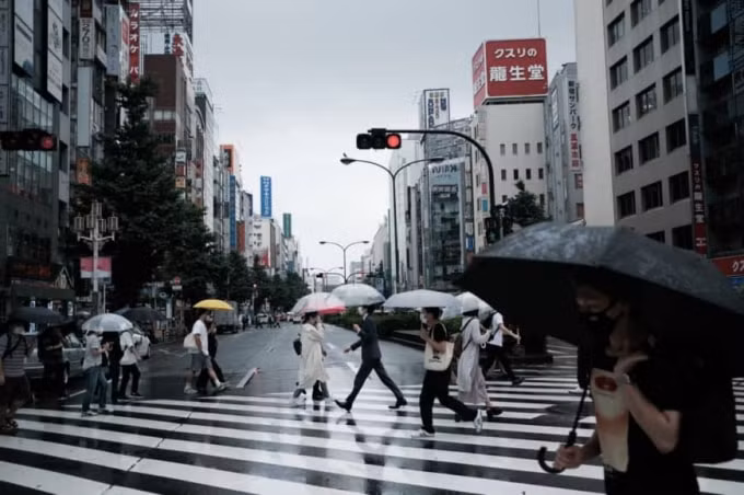 Tình hình lây nhiễm Covid-19 đang gia tăng tại Tokyo, Nhật Bản - Ảnh: Kyodo