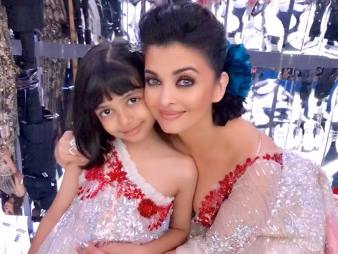 Aishwarya Rai và cô con gái 8 tuổi bị nhiễm Covid-19. Ảnh: TL.