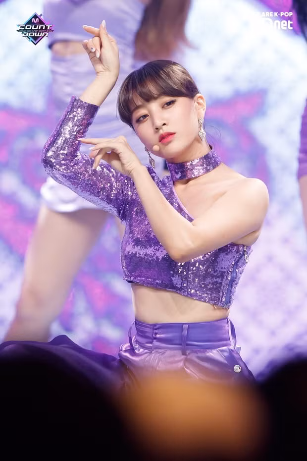 Jihyo (TWICE)