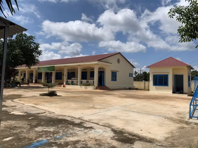 Toàn cảnh trường Mầm non Ea Na sau khi được nâng cấp, sửa chữa.