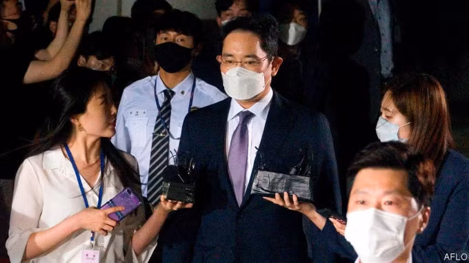 Ông Lee Jae-yong có lẽ đã ngồi tù đủ lâu.. Ảnh: AFLO