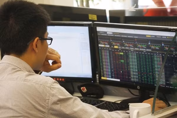 Những phiên giao dịch trong biên độ nhỏ thể hiện trạng thái tâm lý yếu ớt của cả bên mua và bên bán