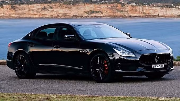 Chiếc Maserati Quattoporte với mức giá khoảng hơn 4 tỷ mà nam diễn viên không ngại chi để mua về.