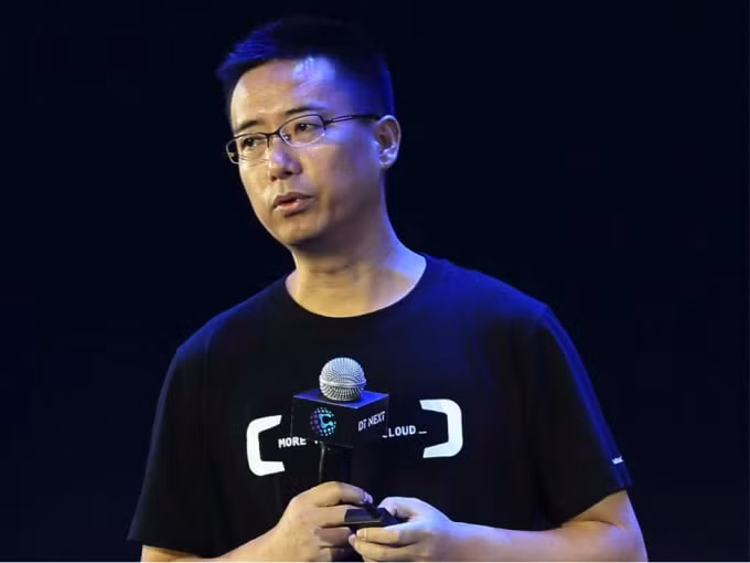 Ông Hu từng giữ nhiều chức vụ khác nhau tại Alibaba và Ant Group trước khi được bổ nhiệm làm chủ tịch điều hành và CEO của Ant Group vào năm 2019. Ảnh: Getty