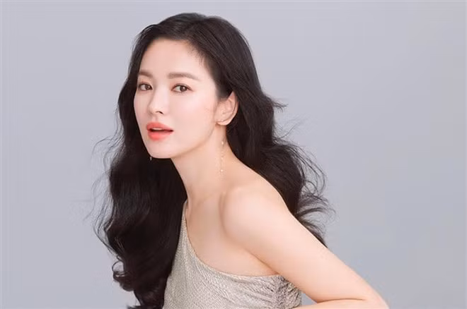 Song Hye Kyo bị ngầm tẩy chay tại Trung Quốc vì thái độ lắm yêu sách thậm chí vô lý.