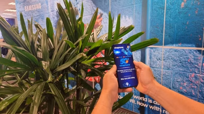 Trải nghiệm VinaPhone 5G trên máy Samsung S21.