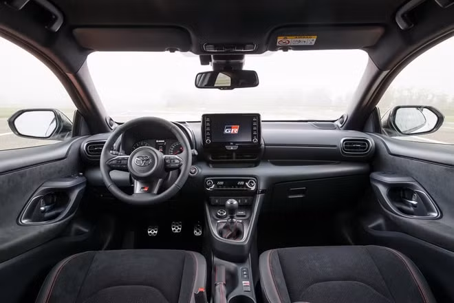 Toyota GR Yaris vừa được trao giải xe của năm 2021 tại Vương quốc Anh. Ảnh: caradvice