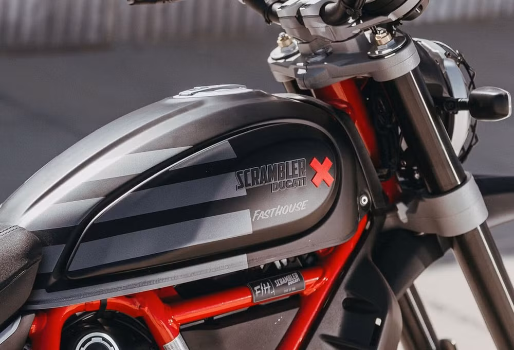 Mẫu xe Ducati Scrambler Desert Sled Fasthouse. Ảnh: Bikes Republic