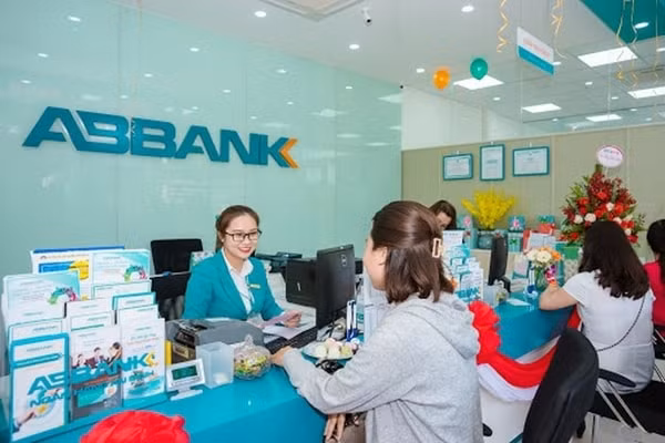 ABBank là một trong sáu ngân hàng được Moody's điều chỉnh đánh giá từ 