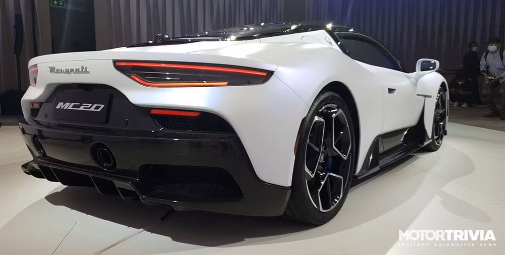 Siêu xe Maserati MC20 có giá bán 695.000 USD tại Thái Lan. Ảnh: Motortrivia