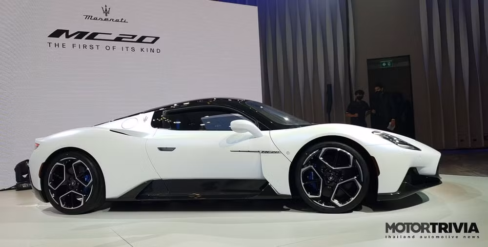 Siêu xe Maserati MC20 có giá bán 695.000 USD tại Thái Lan. Ảnh: Motortrivia