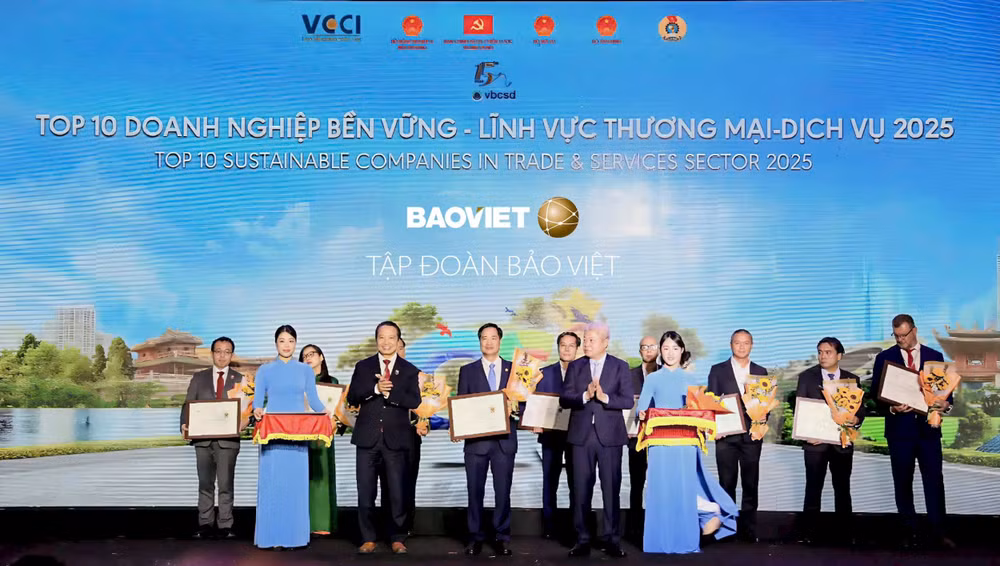 Bảo Việt Top 10 DN bền vững nhất Việt Nam