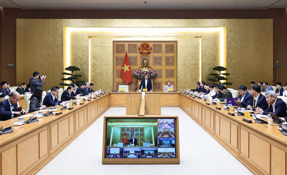 Thủ tướng: Thần tốc hơn nữa triển khai 'Chiến dịch Quang Trung' xây, sửa nhà cho người dân- Ảnh 1.