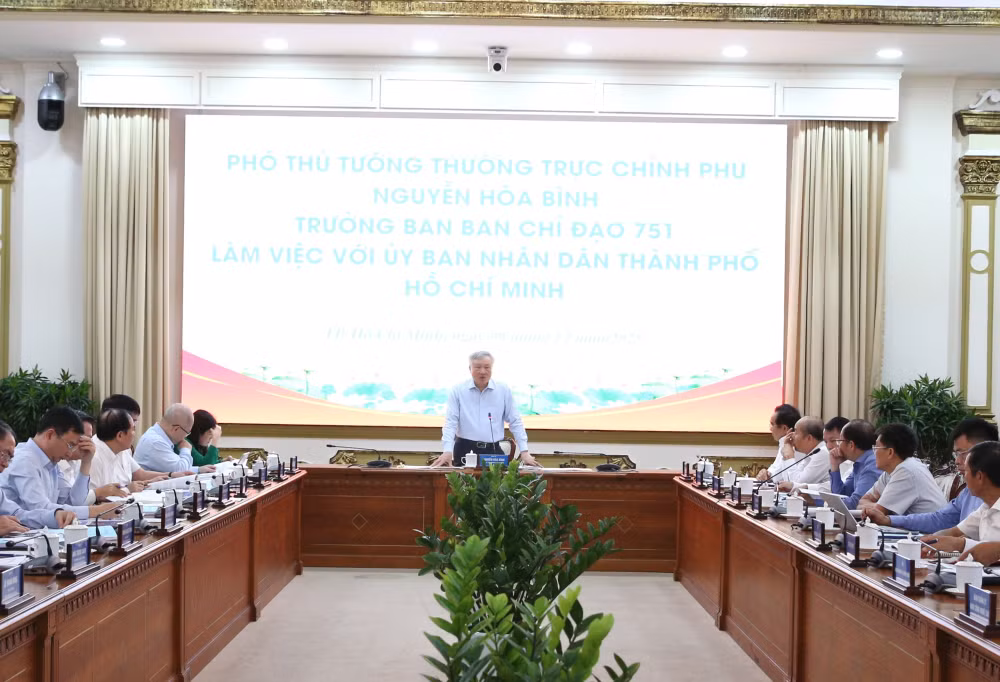Đẩy mạnh tháo gỡ khó khăn, vướng mắc cho các dự án, không hợp thức hóa các sai phạm- Ảnh 2.
