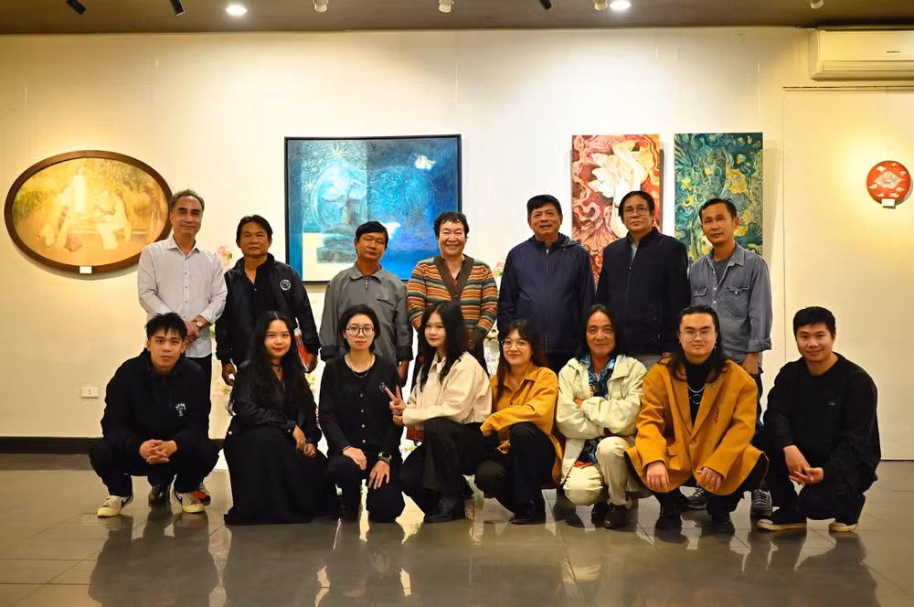 Ảnh màn hình 2025-12-06 lúc 14.18.51