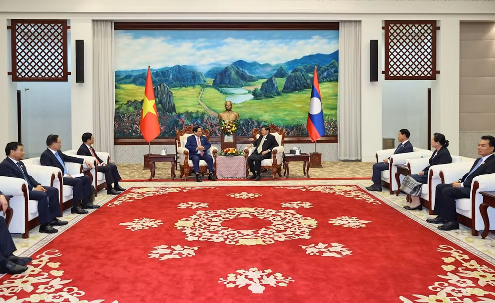 Thủ tướng Phạm Minh Chính hội kiến Tổng Bí thư, Chủ tịch nước Lào- Ảnh 4.