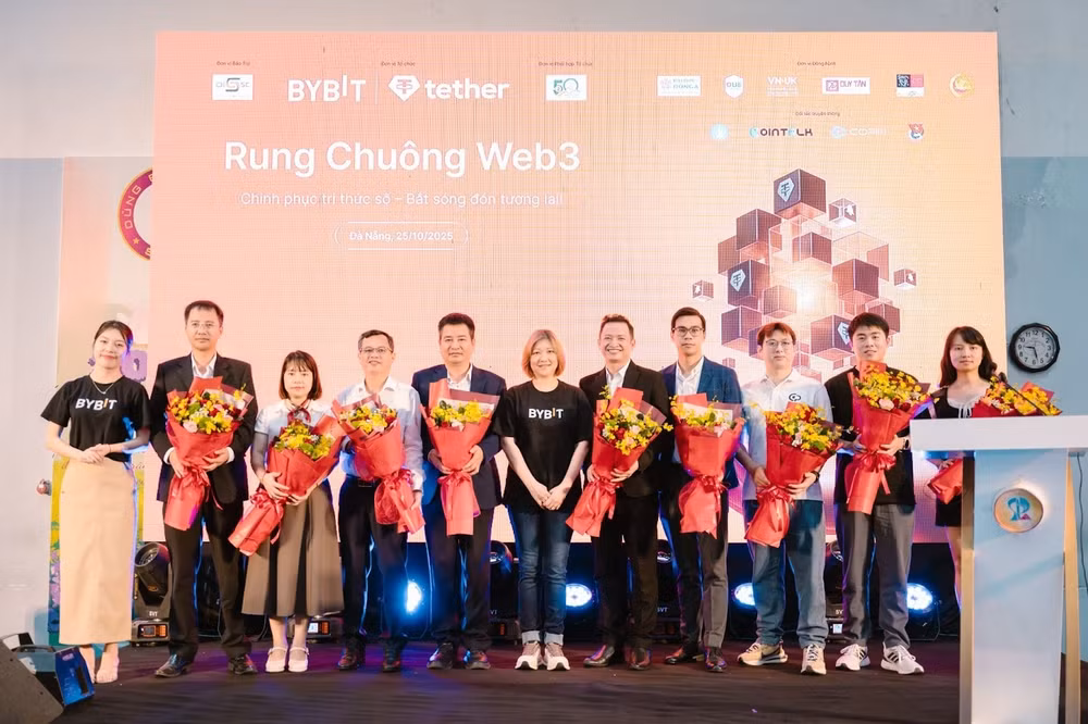 Rung Chuông Web3 nơi người trẻ được tìm hiểu về khái niệm nền tảng của Web3, blockchain
